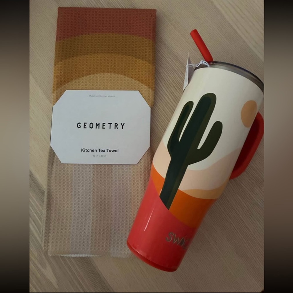 Geometry Kitchen Tea Towel and Swig Cactus Tumbler Set
